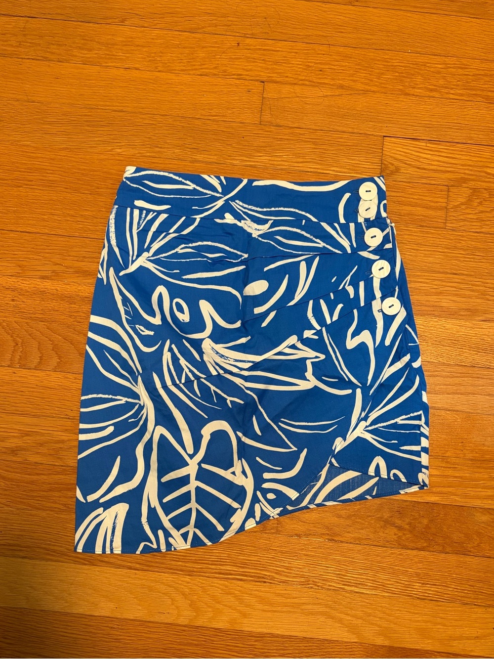 Zara Blue and White Tropical Print Wrap Mini Skirt with Side Buttons